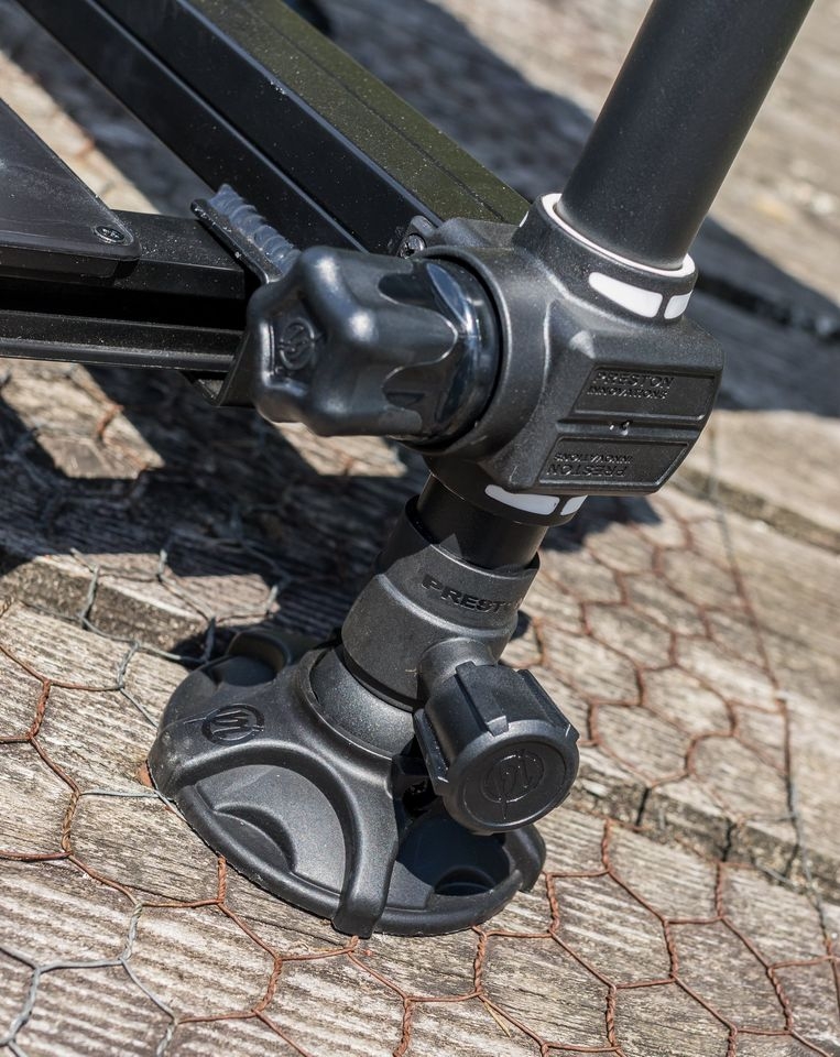 Inception Feeder Chair